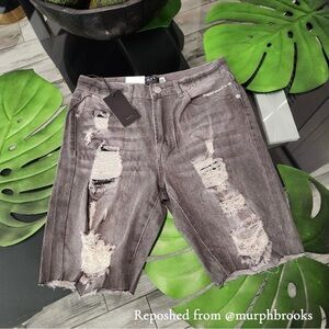 Weiv Los Angeles Grey Denim Ripped Jean Shorts Size 30 New